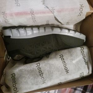 Reebok, Composite Toe, Size 11. NITB